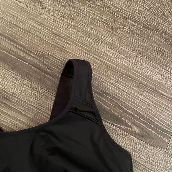 Spanx sports bra- Large - Picture 3 of 5